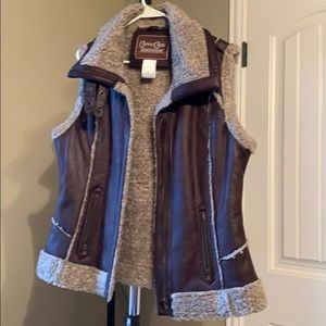 Cripple Creek Ranchwear Vest - size L